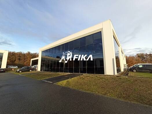 Espace bureau à louer 20 821 € 1 633 m² de bureaux divisible de 203 m² à 1 633 m² Naspe Sélery Colomiers 31770