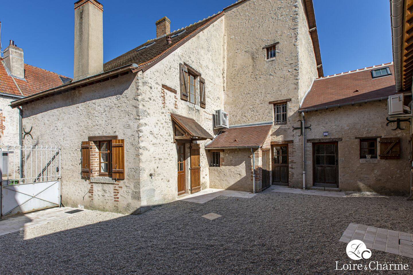 Maison 9 pièces 248 m² · à Saint-Dyé-sur-Loire · 248 m² · 530 000 €