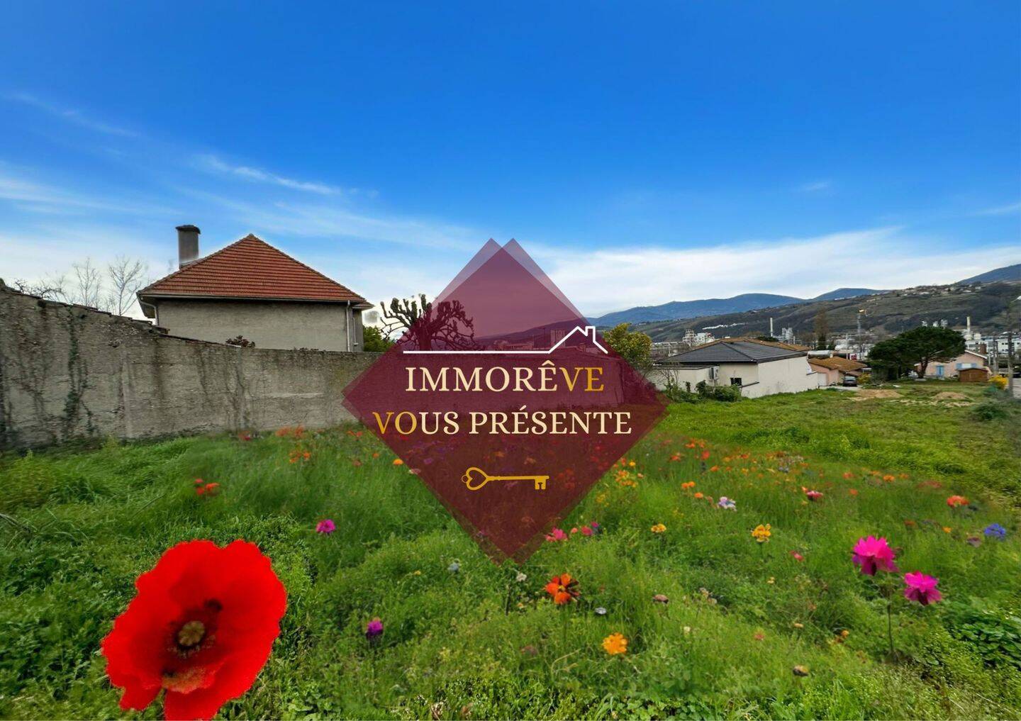 Terrain de 572 m² à Saint-Clair-du-Rhône - photo 2
