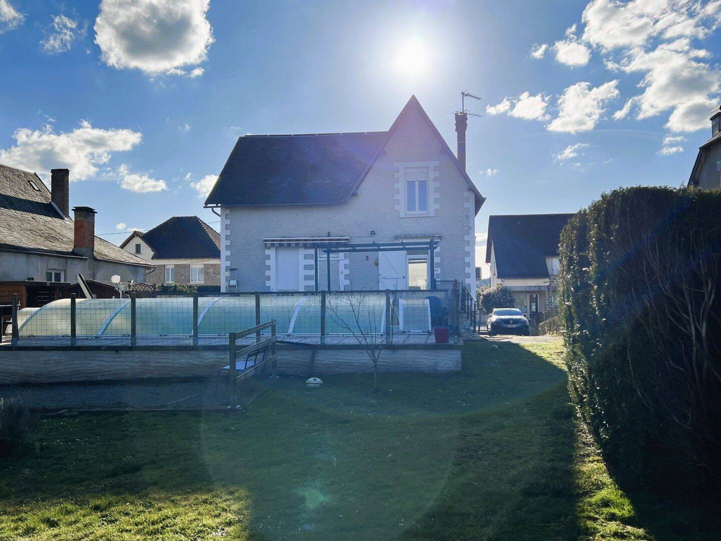Maison 6 pièces 129 m² · à Saint-Priest-de-Gimel · 129 m² · 159 000 €