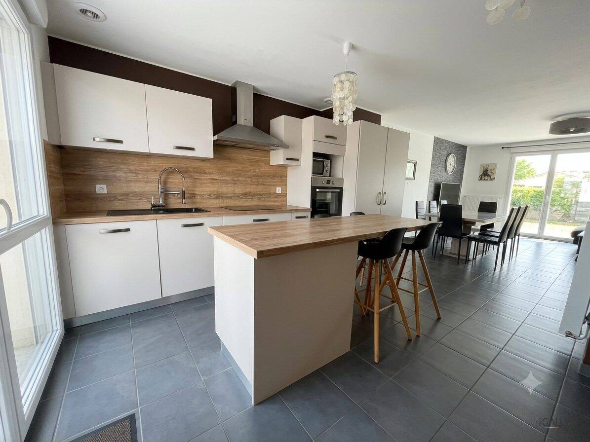 Maison 4 pièces 78 m² · à Amnéville · 78,2 m² · 245 000 €