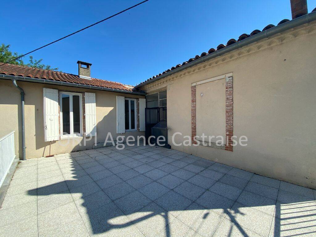 Appartement 5 pièces 119 m² · à Castres · 119 m² · 853 €