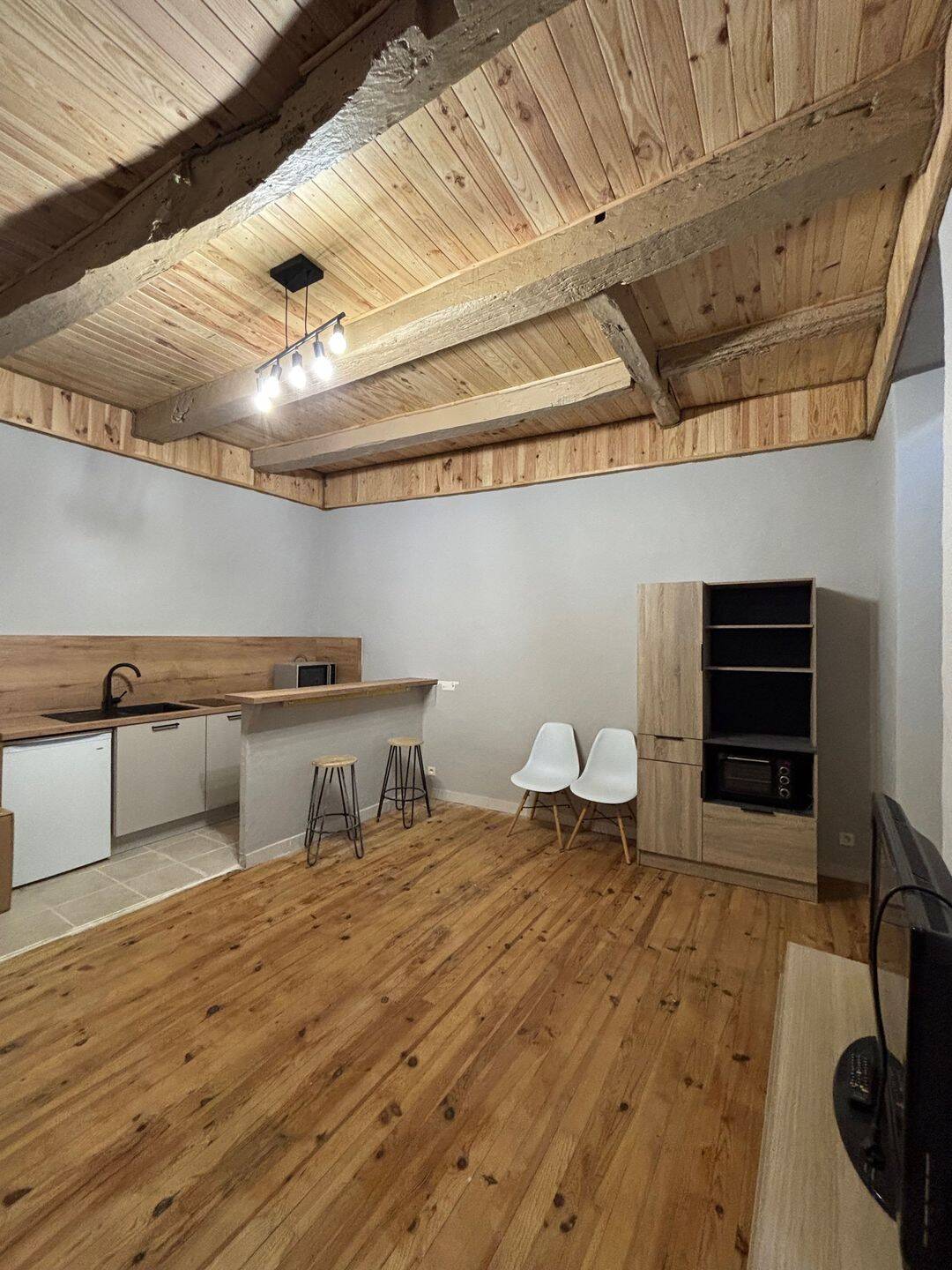 Appartement 1 pièce 30 m² · à Saint-Affrique · 30 m² · 460 €