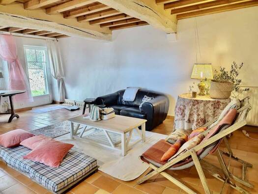 Maison à vendre - Première occupation 197 000 € 4 pièces 2 chambres 95 m² 60 m² de terrain Sainte-Croix-du-Mont 33410