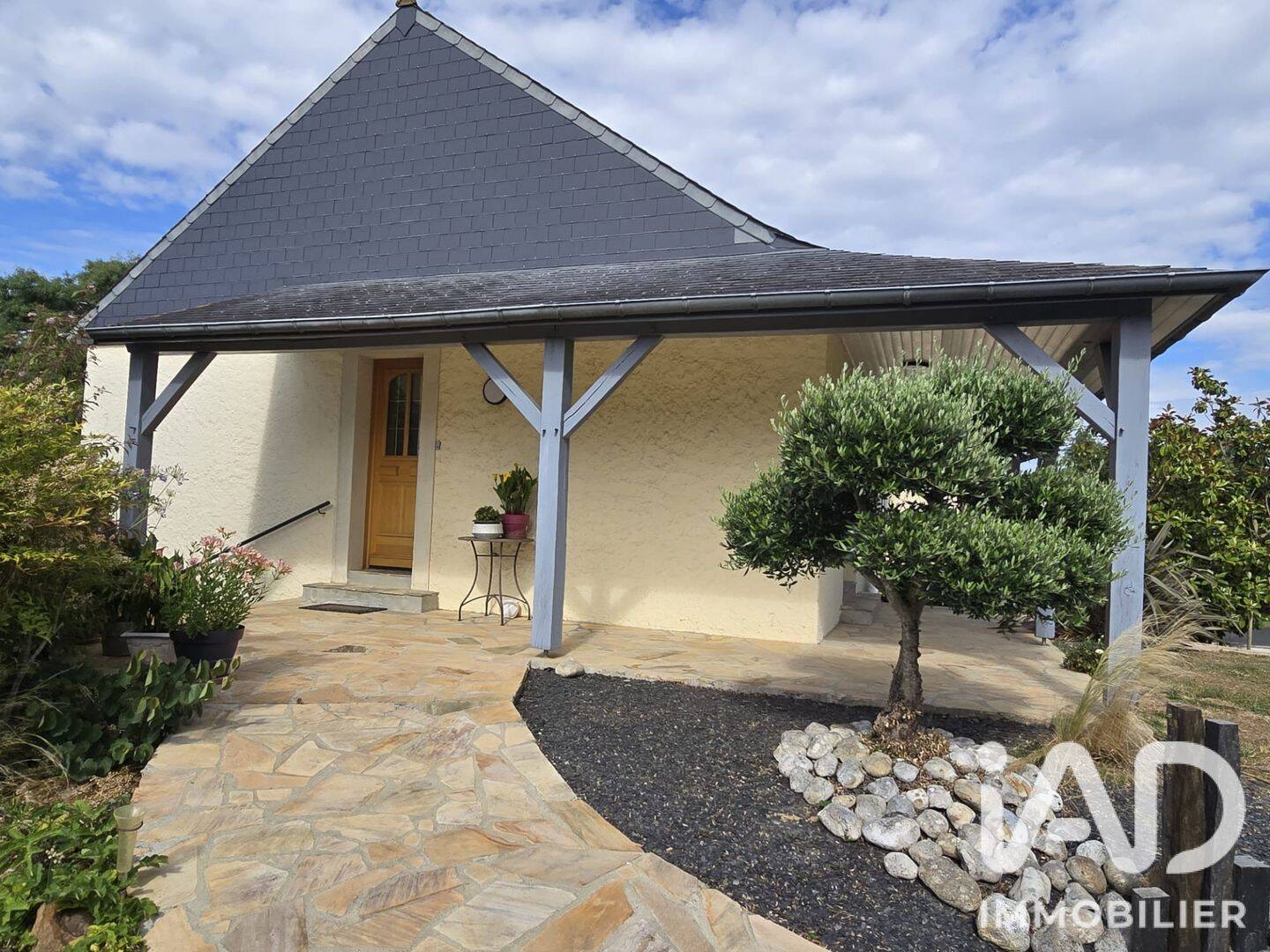 Maison 7 pièces 150 m² · à Chalonnes-sur-Loire · 149,8 m² · 324 500 €
