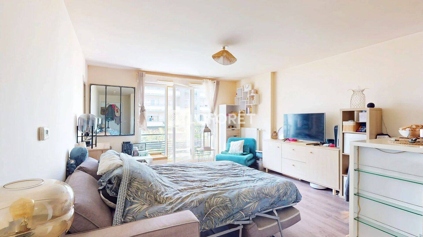 Appartement 1 pièce 33 m² · à Thiais · 33,2 m² · 790 €