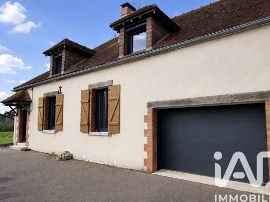 Maison à vendre 159 000 € 6 pièces 5 chambres 111 m² 601 m² de terrain Auxon 10130
