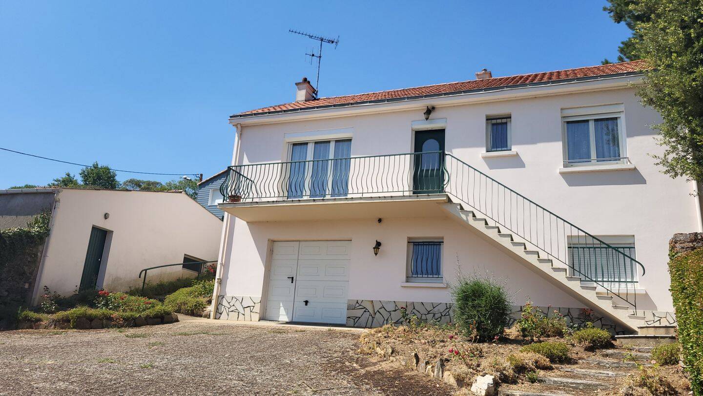 Maison 6 pièces 113 m² · à Oudon · 112,5 m² · 224 500 €