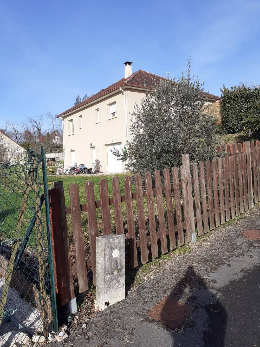Maison 4 pièces 90 m² · à Altillac · 90 m² · 200 000 €