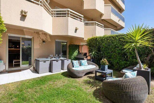 Appartement 2 pièces 40 m² · à Antibes · 40 m² · 1 400 €