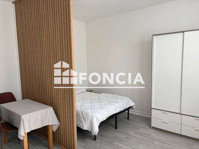 Appartement 1 pièce 40 m² · à Dreux · 40 m² · 607 €/mois