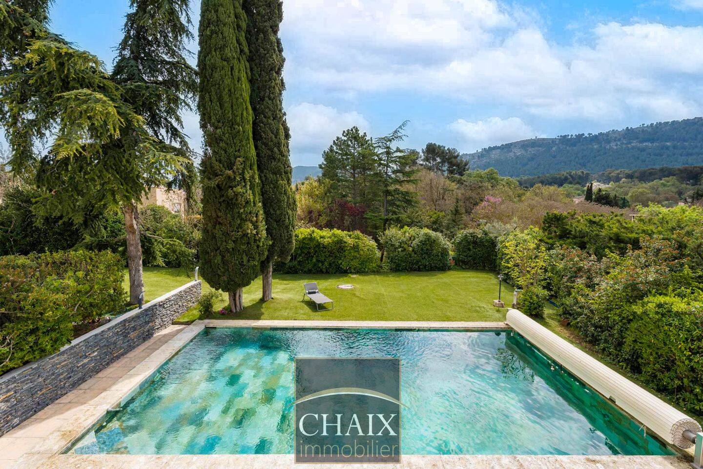 Maison 9 pièces 221 m² · à Aubagne · 221 m² · 850 000 €