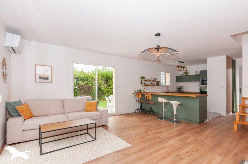 Maison 4 pièces 100 m² · à Saint-Thibéry · 100 m² · 319 000 €