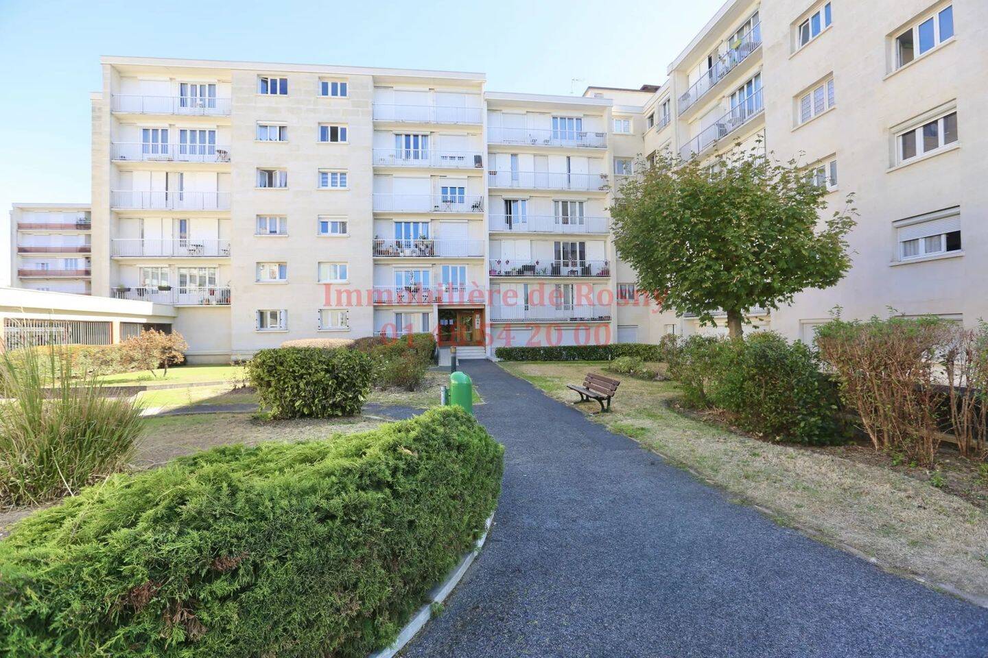 Appartement 1 pièce 33 m² · à Rosny-sous-Bois · 33 m² · 140 000 €
