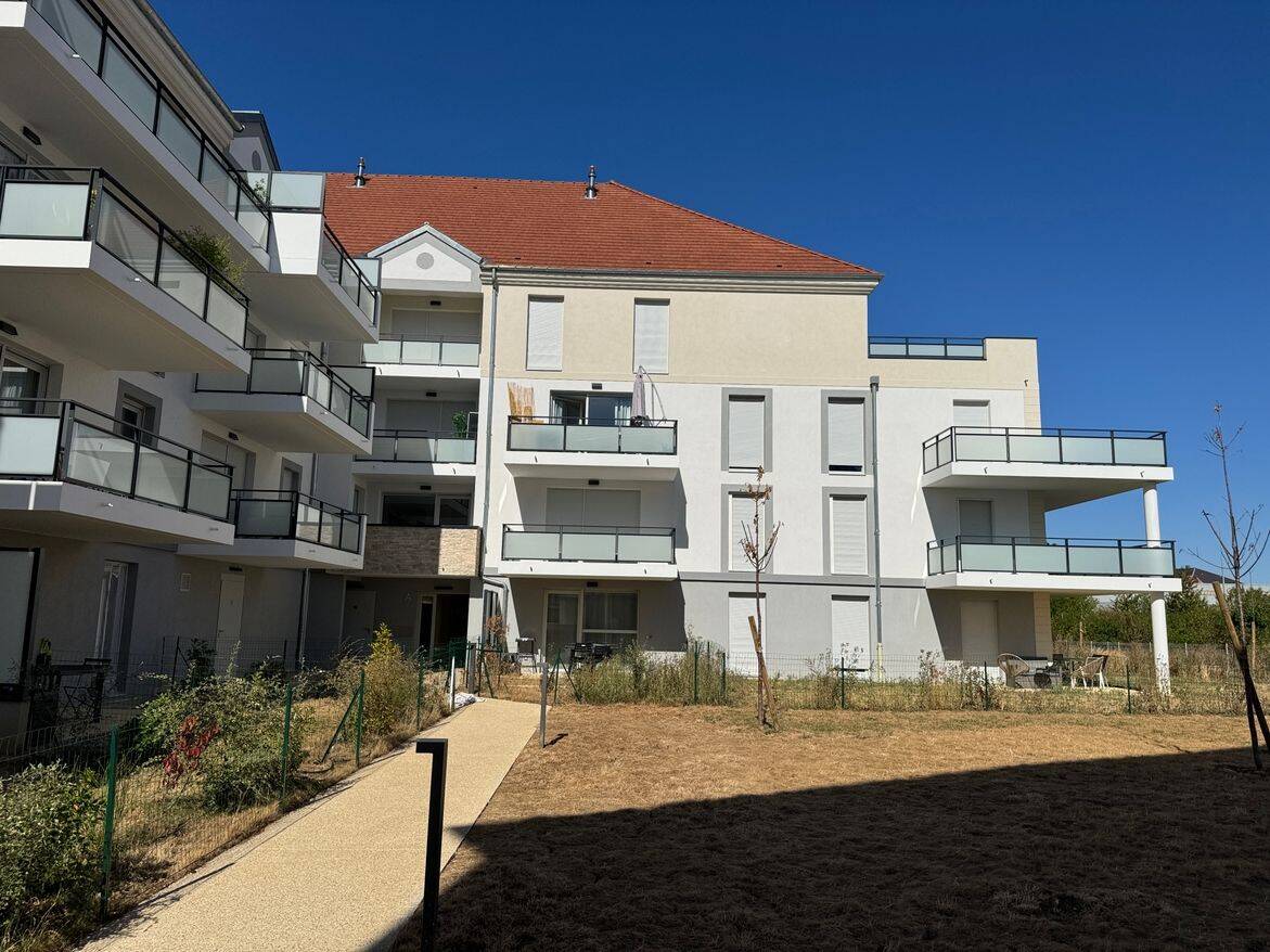 Appartement 1 pièce 34 m² · à Chevigny-Saint-Sauveur · 34,4 m² · 139 500 €