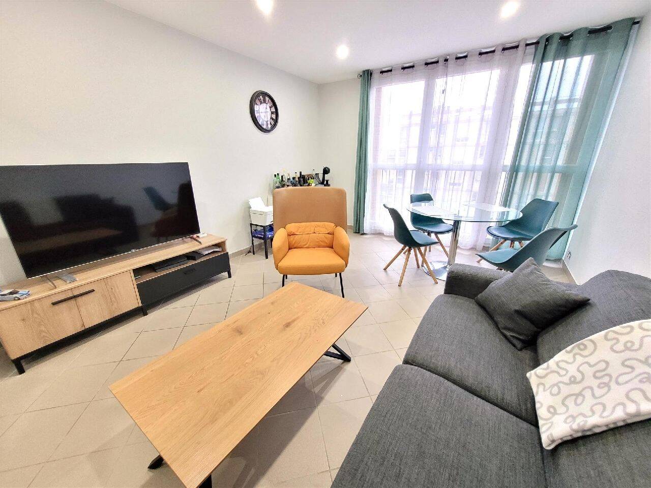 Appartement 3 pièces 53 m² · à Vitry-sur-Seine · 53 m² · 1 165 €/mois