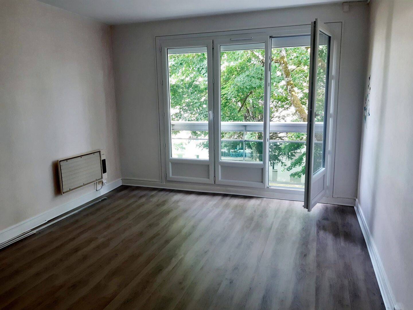 Appartement 1 pièce 23 m² · à Nevers · 23 m² · 367 €