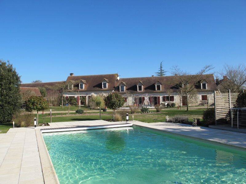 Maison 15 pièces 450 m² · à Loches · 450 m² · 1 039 000 €