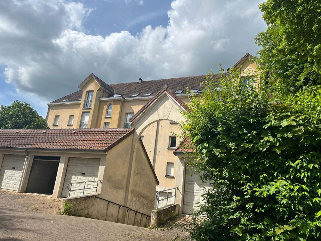 Appartement 2 pièces 27 m² · à Autun · 27 m² · 350 €