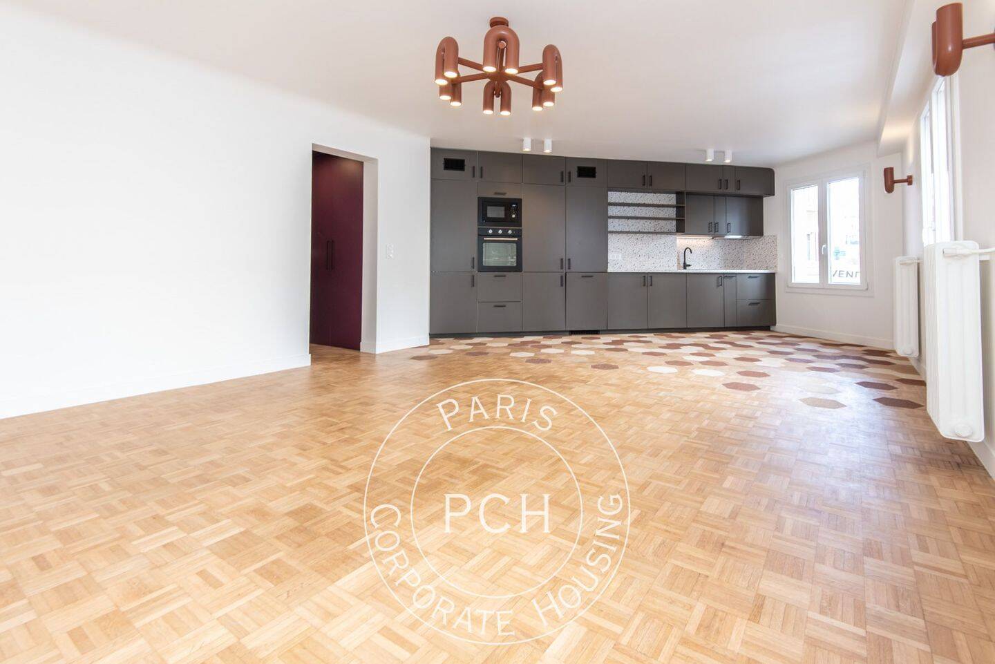 Appartement 3 pièces 87 m² · à Paris 18ème Arrondissement · 86,7 m² · 2 600 €