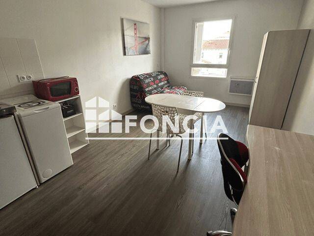 Appartement 1 pièce 20 m² · à La Roche-sur-Yon · 19,6 m² · 400 €