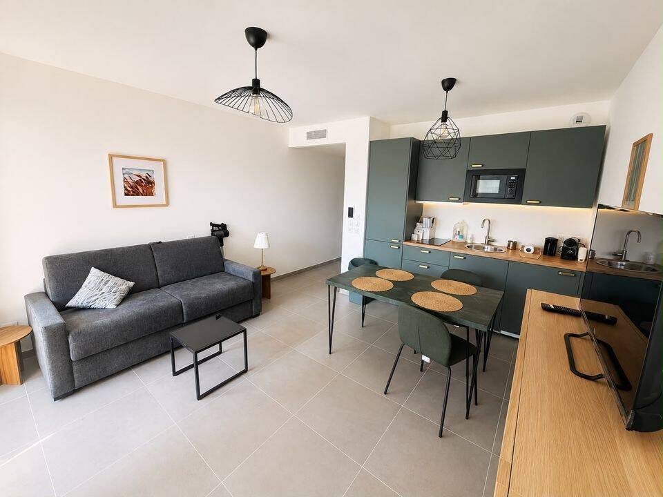 Appartement 1 pièce 30 m² · à Marseille 8ème Arrondissement · 30 m² · 900 €/mois