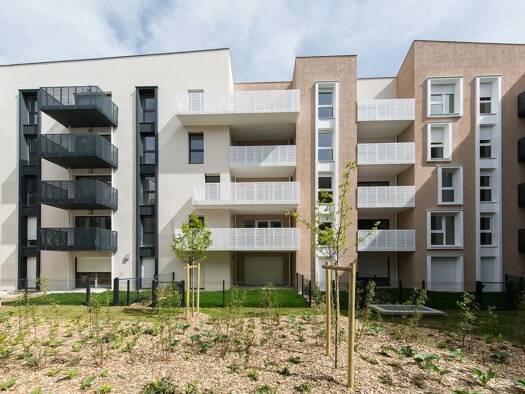 Appartement à louer 841 € 3 pièces 2 chambres 63 m² 2ème étage Patton Nord Est Melun 77000