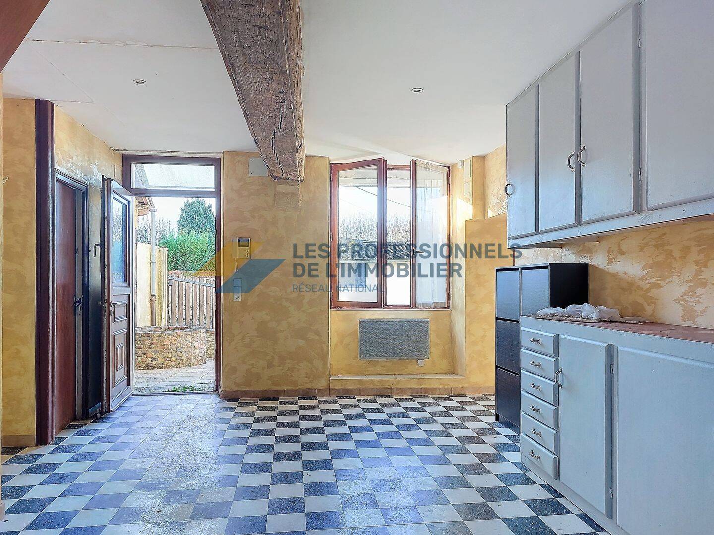 Maison 7 pièces 208 m² · à Triguères · 208 m² · 112 000 €