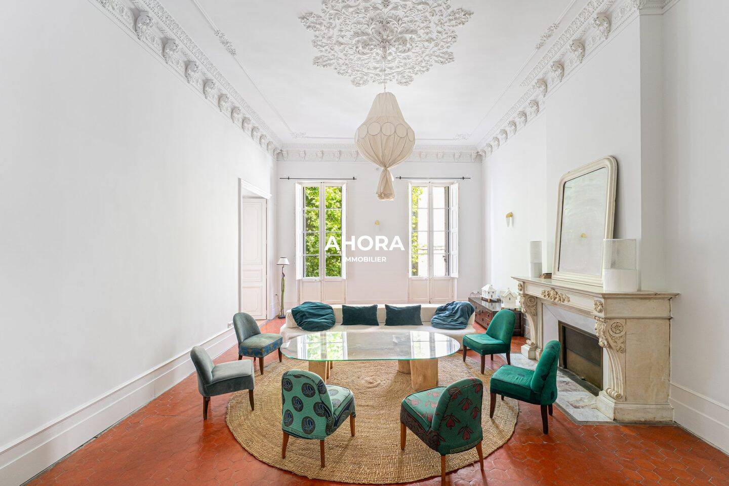 Appartement 6 pièces 239 m² · à Marseille 6ème Arrondissement · 238,7 m² · 4 500 €