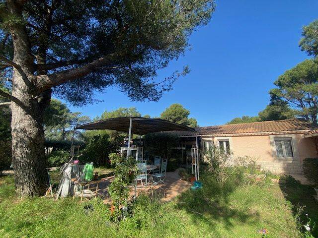 Maison 5 pièces 90 m² · à Villeneuve-lès-Avignon · 90 m² · 315 000 €