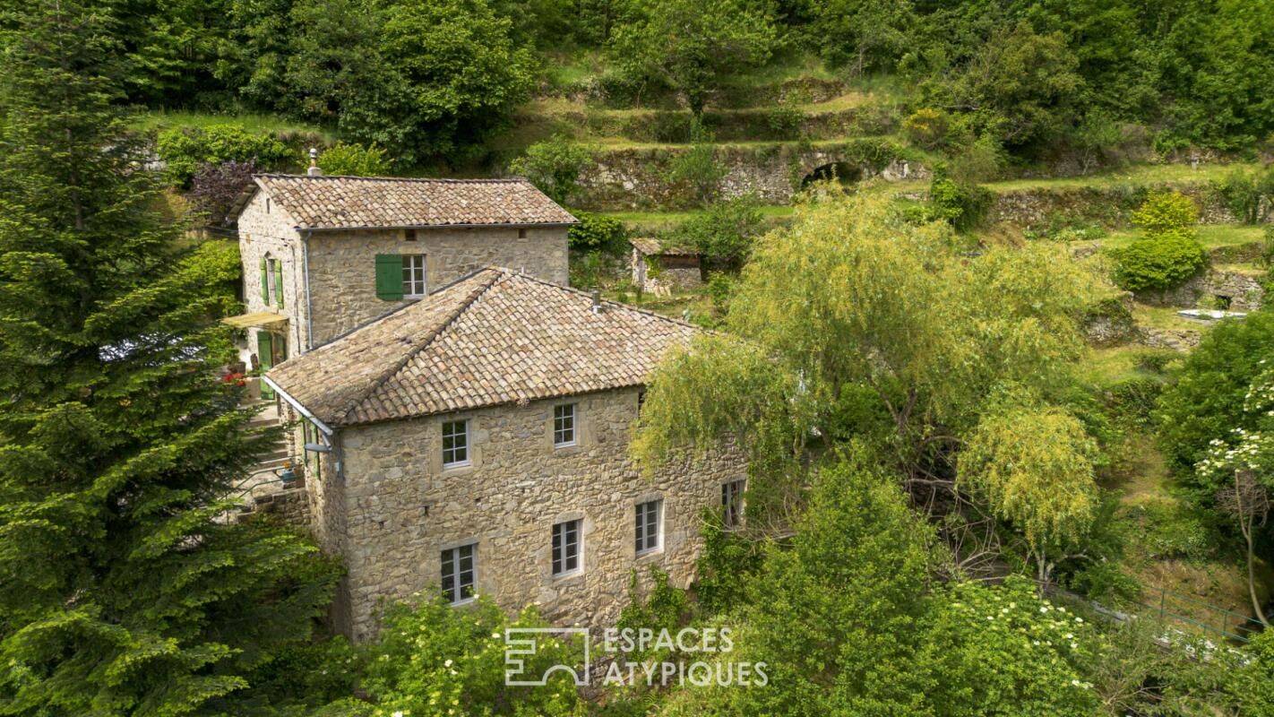 Maison 5 pièces 177 m² · à Burzet · 177 m² · 375 000 €