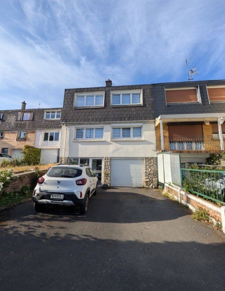 Maison 6 pièces 148 m² · à Beuvry · 148 m² · 159 000 €