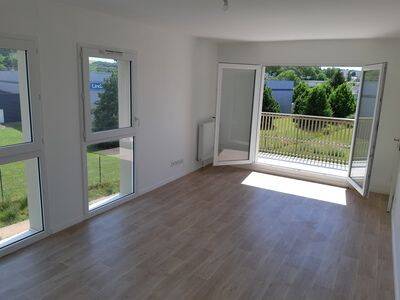 Appartement 3 pièces 66 m² · à Freneuse · 65,5 m² · 850 €/mois