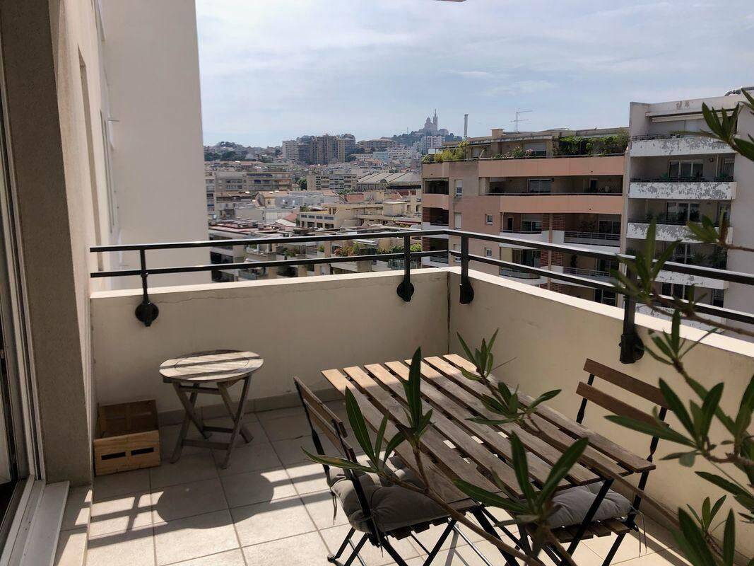 Appartement 2 pièces 40 m² · à Marseille 8ème Arrondissement · 40 m² · 950 €