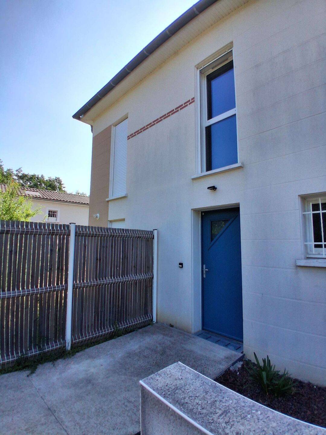 Maison 4 pièces 83 m² · à Bruguieres · 82,6 m² · 963 €