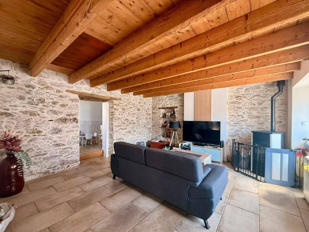 Maison 3 pièces 86 m² · à Geneston · 85,8 m² · 219 000 €