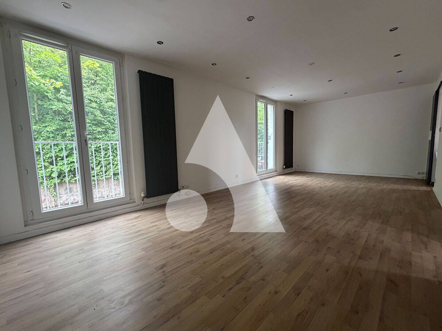 Appartement 2 pièces 53 m² · à Évreux · 53 m² · 100 000 €