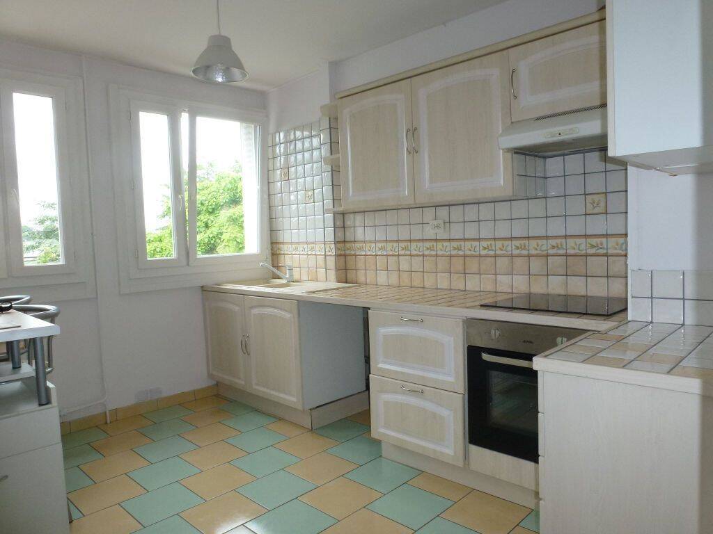 Appartement 2 pièces 58 m² · à Limoges · 58 m² · 600 €