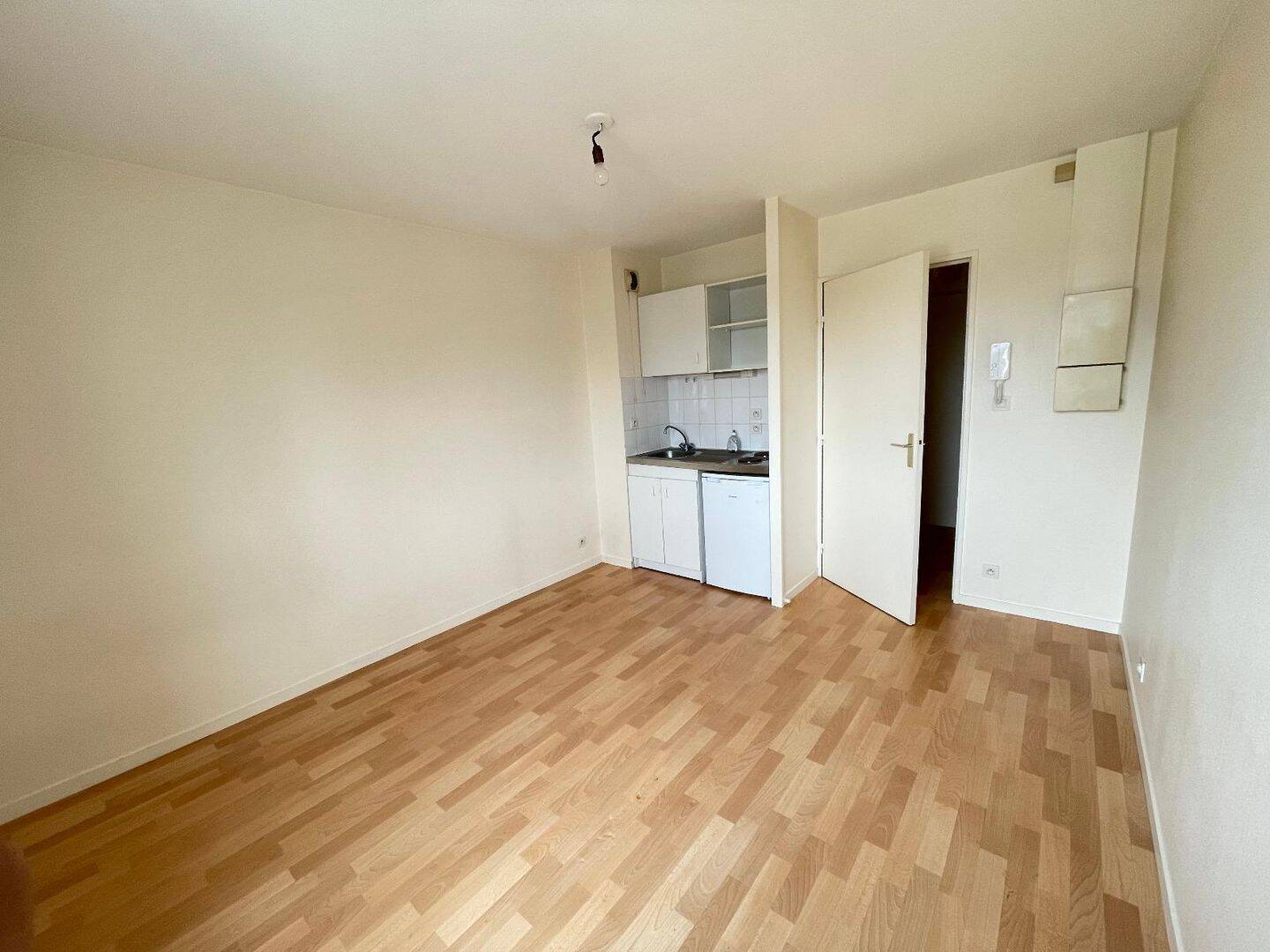 Appartement 1 pièce 18 m² · à Angers · 18 m² · 495 €