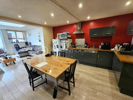 Immeuble à vendre 120 000 € 116 m² Clermont-Est Roanne 42300