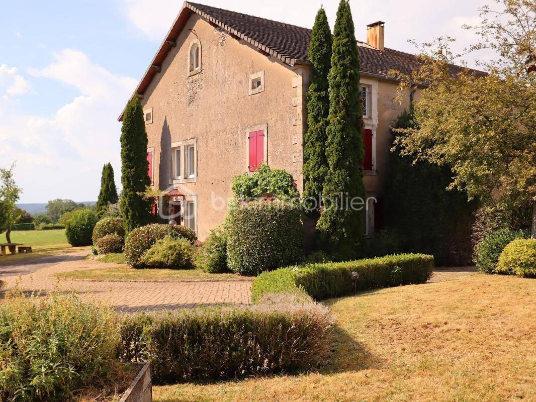 Maison 9 pièces 410 m² · à Remiremont · 410 m² · 339 000 €