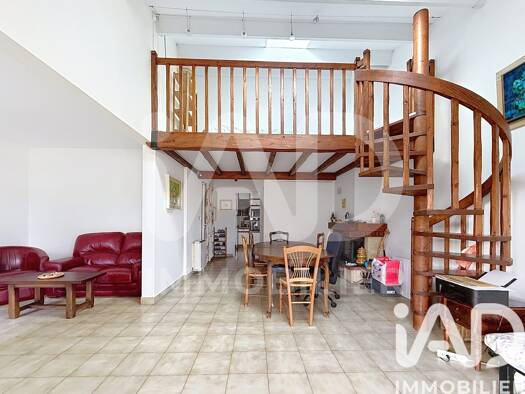 Appartement à vendre 269 000 € 4 pièces 2 chambres 84 m² Étage 2/2 La Pomme Marseille 11ème arrondissement 13011