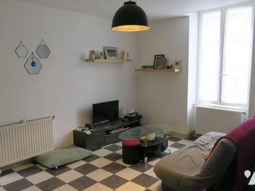 Appartement à vendre 73 140 € 2 pièces 1 chambre 46,5 m² RDC Bourges 18000