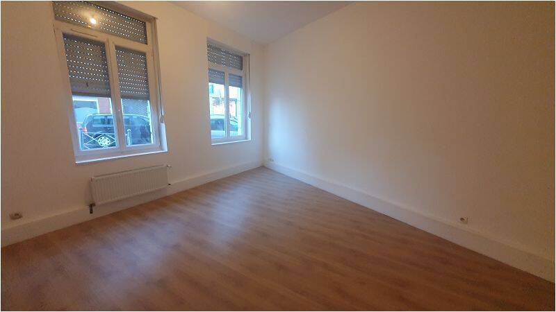Appartement 2 pièces 57 m² · à Lille · 56,8 m² · 711 €