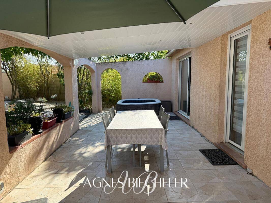 Maison 4 pièces 100 m² · à Bages · 100 m² · 282 000 €