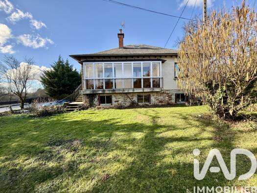 Maison à vendre 165 000 € 7 pièces 4 chambres 132 m² 1 185 m² de terrain Naucelle 12800