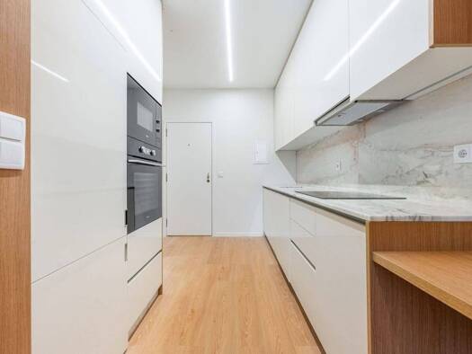 Appartement à vendre - neuf 325 600 € 3 pièces 2 chambres 65,2 m² Étage 3/3 Ferney-Voltaire 01210