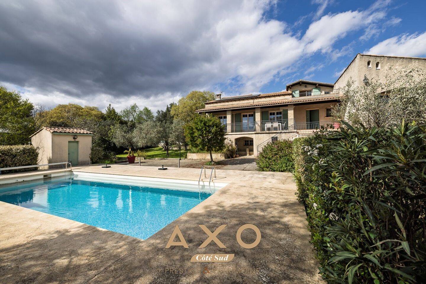 Maison 7 pièces 240 m² · à Nîmes · 240 m² · 795 000 €
