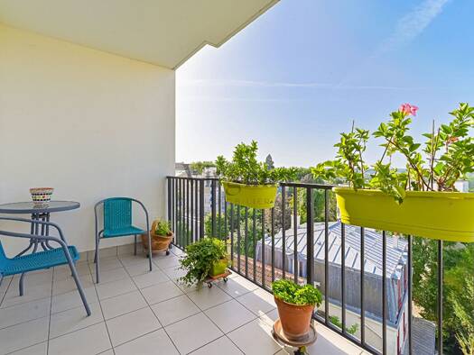 Appartement à vendre 599 000 € 3 pièces 2 chambres 80 m² Étage 5/6 Beauté Baltard-Sous Préfecture Nogent-sur-Marne 94130