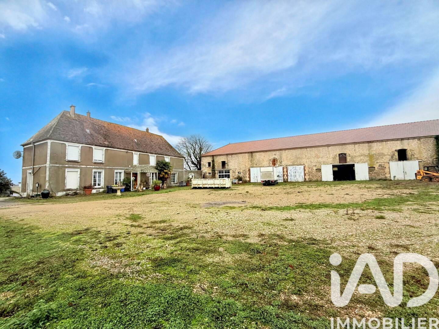 Maison 8 pièces 262 m² · à Crépy-en-Valois · 262 m² · 465 000 €